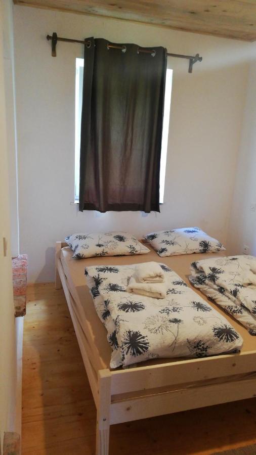 Gostel Koprivnik Pri Kocevju, Kocevski Rog Exterior foto