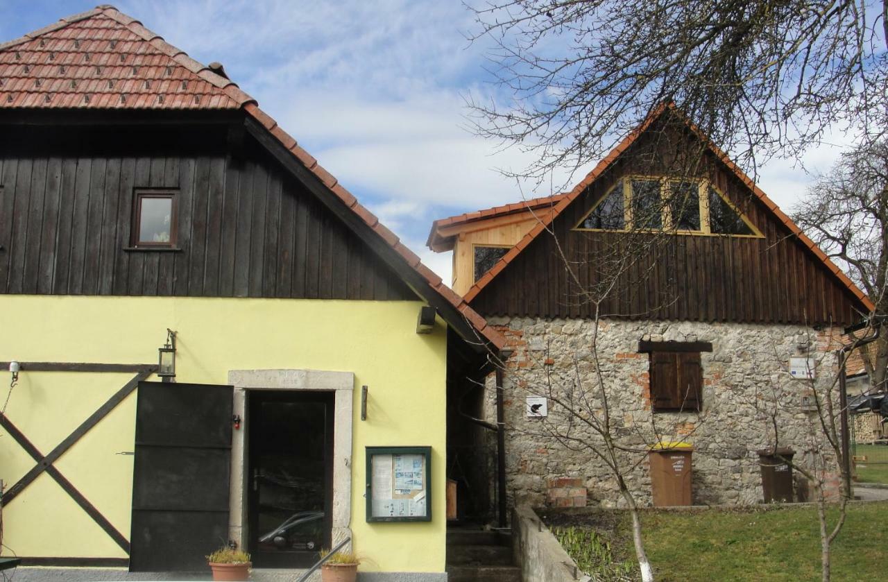 Hotel Gostel Koprivnik Pri Kocevju, Kocevski Rog Exterior foto